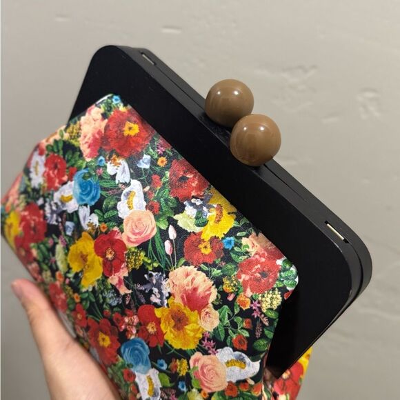 Floral Print Cowhide Leather Handmade Wooden Frame Clutch Bag/Crossbody - Picture 9 of 13